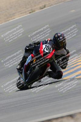 media/Apr-09-2023-SoCal Trackdays (Sun) [[333f347954]]/Turn 10 (115pm)/